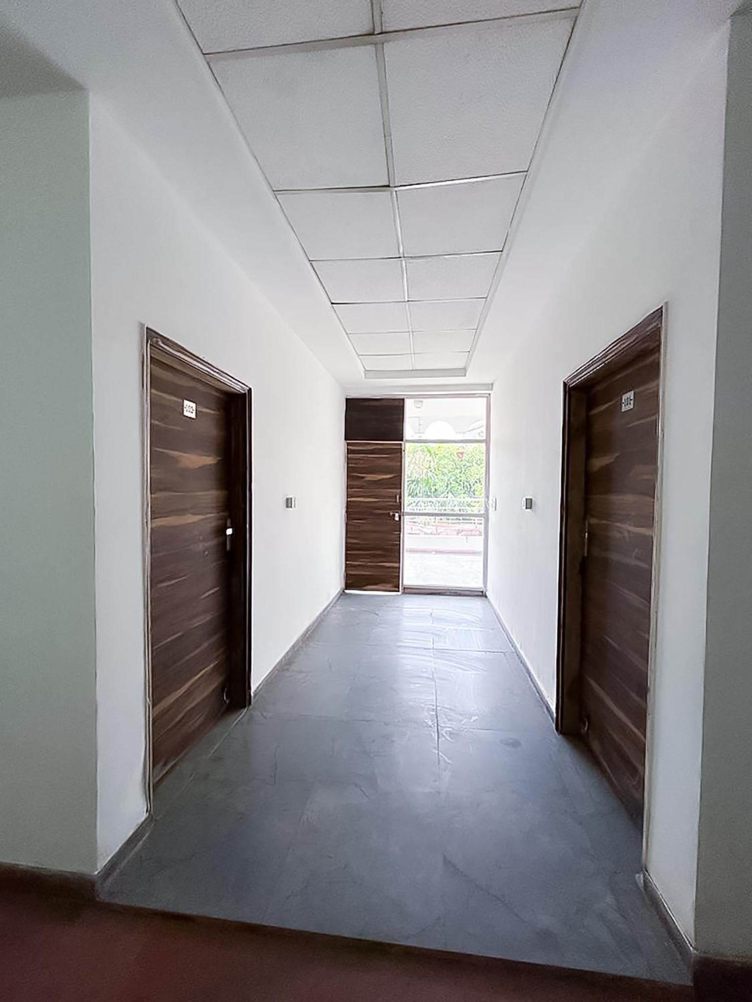 Hotel Js Garden - Near Jaypee Hospital Noida Extérieur photo
